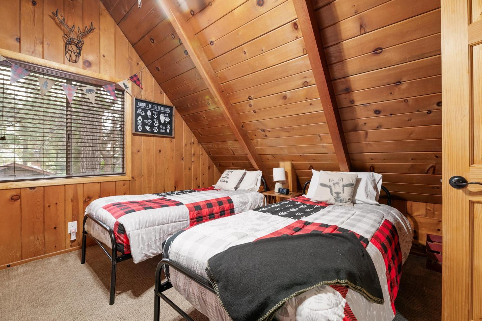 Shady Pine Cottage - This Adorable Cabin Is The Perfect Getaway For Your Next Stop In The Mountains! Big Bear City Buitenkant foto